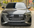 Серый Ауди E-Tron, объемом двигателя 0 л и пробегом 32 тыс. км за 43500 $, фото 1 на Automoto.ua