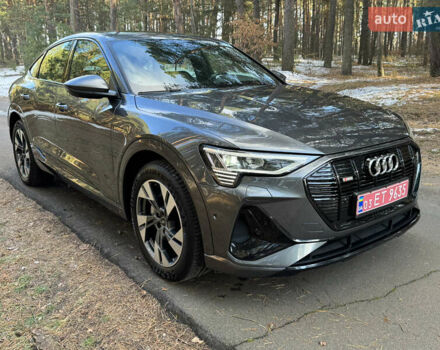Серый Ауди E-Tron, объемом двигателя 0 л и пробегом 109 тыс. км за 34999 $, фото 75 на Automoto.ua