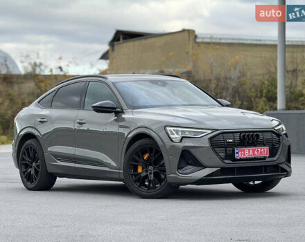 Ауди E-Tron 2022 в Виннице на Automoto.ua Серый Ауди E-Tron, объемом двигателя 0 л и пробегом 150 тыс. км за 39207 $, фото 2 на Automoto.ua
