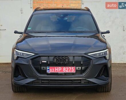 Сірий Ауді E-Tron, об'ємом двигуна 0 л та пробігом 100 тис. км за 41888 $, фото 6 на Automoto.ua