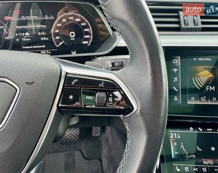 Ауди E-Tron 2022 в Хмельницком на Automoto.ua Серый Ауди E-Tron, объемом двигателя 0 л и пробегом 82 тыс. км за 39999 $, фото 19 на Automoto.ua