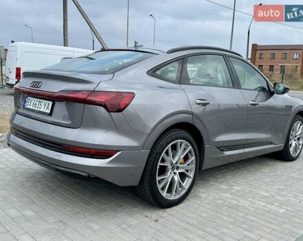 Ауди E-Tron 2022 в Хмельницком на Automoto.ua Серый Ауди E-Tron, объемом двигателя 0 л и пробегом 82 тыс. км за 39999 $, фото 3 на Automoto.ua