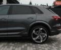 Серый Ауди E-Tron, объемом двигателя 0 л и пробегом 44 тыс. км за 44700 $, фото 4 на Automoto.ua