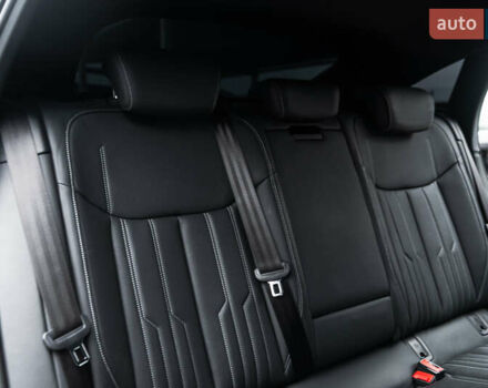 Серый Ауди E-Tron, объемом двигателя 0 л и пробегом 33 тыс. км за 53000 $, фото 33 на Automoto.ua