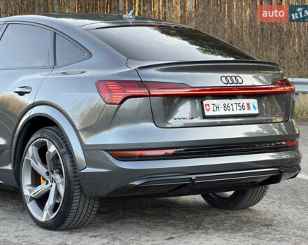 Серый Ауди E-Tron, объемом двигателя 0 л и пробегом 14 тыс. км за 53999 $, фото 52 на Automoto.ua