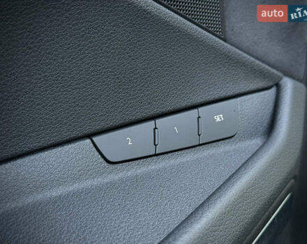 Сірий Ауді E-Tron, об'ємом двигуна 0 л та пробігом 25 тис. км за 47431 $, фото 70 на Automoto.ua