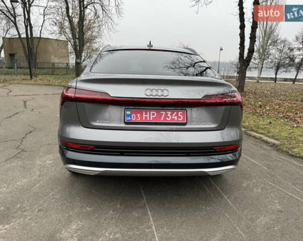 Сірий Ауді E-Tron, об'ємом двигуна 0 л та пробігом 61 тис. км за 39999 $, фото 3 на Automoto.ua