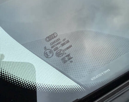 Серый Ауди E-Tron, объемом двигателя 0 л и пробегом 197 тыс. км за 23900 $, фото 48 на Automoto.ua