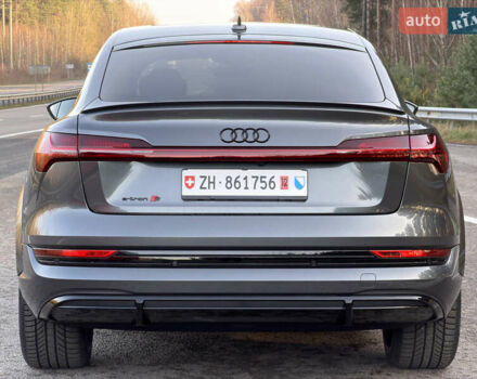 Серый Ауди E-Tron, объемом двигателя 0 л и пробегом 14 тыс. км за 53999 $, фото 8 на Automoto.ua