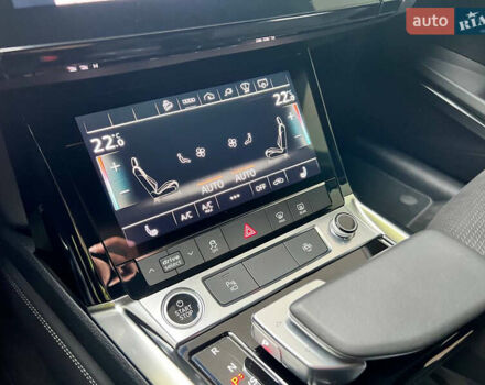 Серый Ауди E-Tron, объемом двигателя 0 л и пробегом 32 тыс. км за 43500 $, фото 43 на Automoto.ua