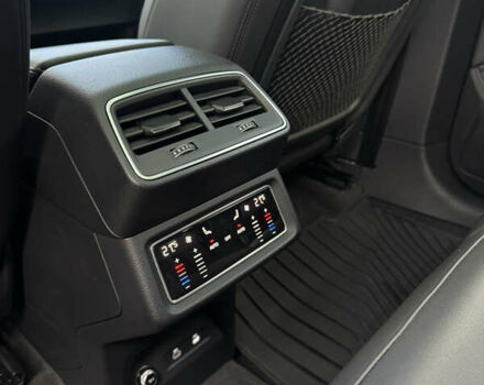 Серый Ауди E-Tron, объемом двигателя 0 л и пробегом 145 тыс. км за 29500 $, фото 72 на Automoto.ua