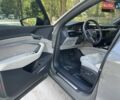 Серый Ауди E-Tron, объемом двигателя 0 л и пробегом 25 тыс. км за 47000 $, фото 8 на Automoto.ua