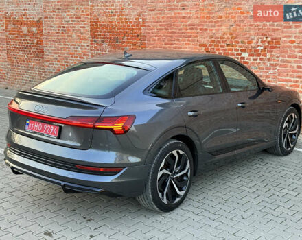 Серый Ауди E-Tron, объемом двигателя 0 л и пробегом 84 тыс. км за 39999 $, фото 9 на Automoto.ua