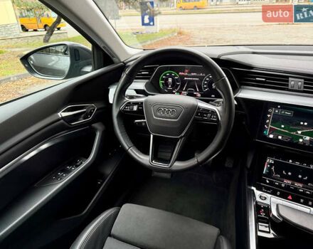Сірий Ауді E-Tron, об'ємом двигуна 0 л та пробігом 39 тис. км за 46500 $, фото 41 на Automoto.ua