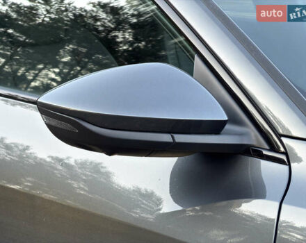 Серый Ауди E-Tron, объемом двигателя 0 л и пробегом 14 тыс. км за 53999 $, фото 31 на Automoto.ua