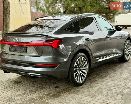 Сірий Ауді E-Tron, об'ємом двигуна 0 л та пробігом 39 тис. км за 46500 $, фото 22 на Automoto.ua