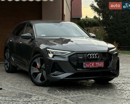 Серый Ауди E-Tron, объемом двигателя 0 л и пробегом 43 тыс. км за 41777 $, фото 19 на Automoto.ua