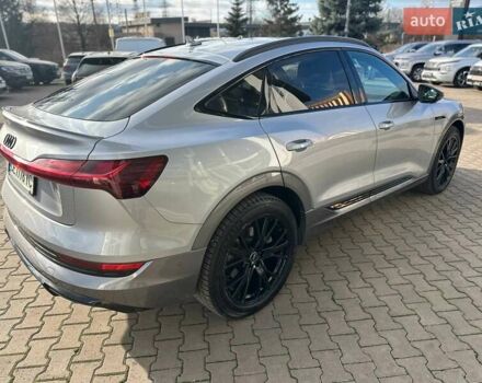 Сірий Ауді E-Tron, об'ємом двигуна 0 л та пробігом 27 тис. км за 53990 $, фото 4 на Automoto.ua