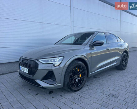 Серый Ауди E-Tron, объемом двигателя 0 л и пробегом 45 тыс. км за 45950 $, фото 8 на Automoto.ua