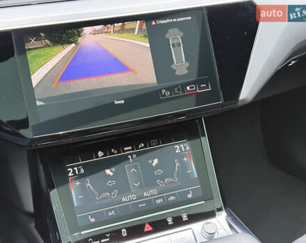 Сірий Ауді E-Tron, об'ємом двигуна 0 л та пробігом 151 тис. км за 29500 $, фото 104 на Automoto.ua