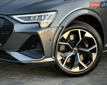 Сірий Ауді E-Tron, об'ємом двигуна 0 л та пробігом 25 тис. км за 47431 $, фото 10 на Automoto.ua