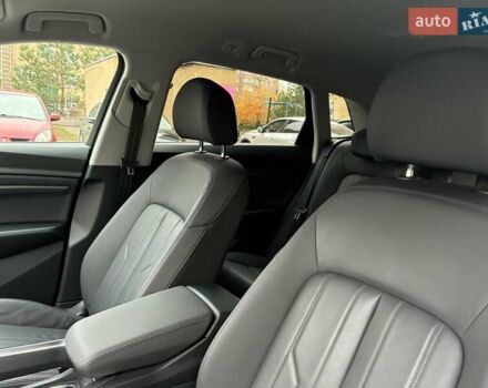 Серый Ауди E-Tron, объемом двигателя 0 л и пробегом 112 тыс. км за 31900 $, фото 70 на Automoto.ua