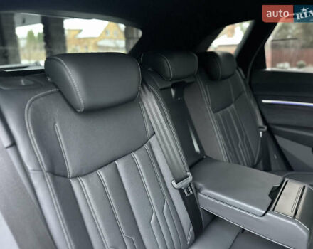 Серый Ауди E-Tron, объемом двигателя 0 л и пробегом 48 тыс. км за 49999 $, фото 84 на Automoto.ua