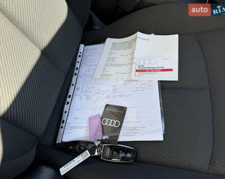 Серый Ауди E-Tron, объемом двигателя 0 л и пробегом 90 тыс. км за 33000 $, фото 95 на Automoto.ua