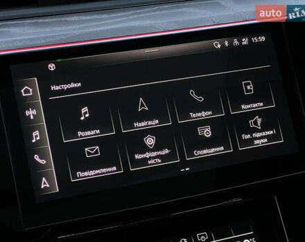 Серый Ауди E-Tron, объемом двигателя 0 л и пробегом 32 тыс. км за 41367 $, фото 89 на Automoto.ua