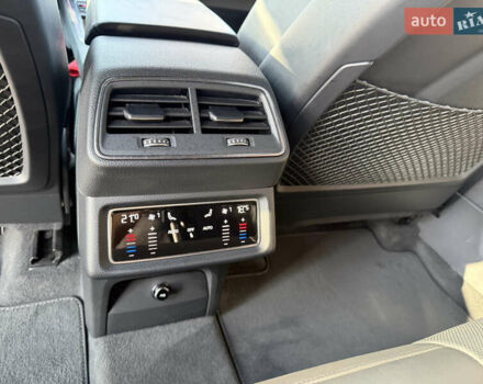 Серый Ауди E-Tron, объемом двигателя 0 л и пробегом 65 тыс. км за 53900 $, фото 17 на Automoto.ua