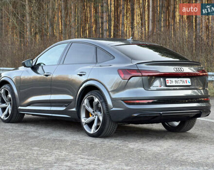 Серый Ауди E-Tron, объемом двигателя 0 л и пробегом 14 тыс. км за 53999 $, фото 5 на Automoto.ua