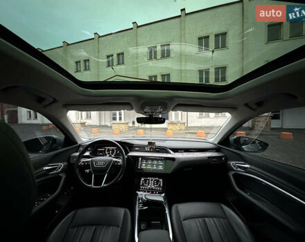 Сірий Ауді E-Tron, об'ємом двигуна 0 л та пробігом 80 тис. км за 39900 $, фото 35 на Automoto.ua