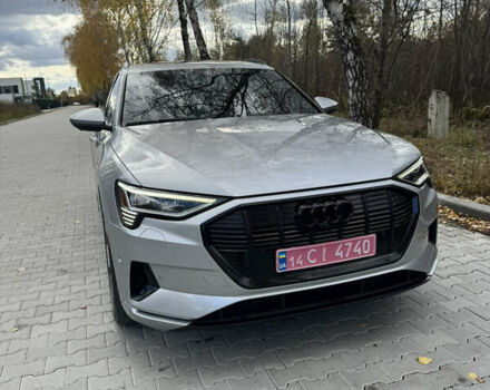 Серый Ауди E-Tron, объемом двигателя 0 л и пробегом 145 тыс. км за 29500 $, фото 32 на Automoto.ua