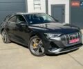 Серый Ауди E-Tron, объемом двигателя 0 л и пробегом 55 тыс. км за 42000 $, фото 1 на Automoto.ua