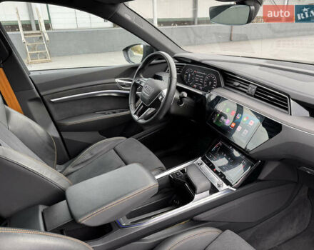 Ауди E-Tron 2022 в Виннице на Automoto.ua Серый Ауди E-Tron, объемом двигателя 0 л и пробегом 150 тыс. км за 39207 $, фото 39 на Automoto.ua