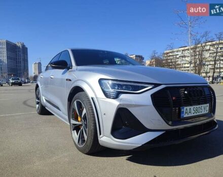 Сірий Ауді E-Tron, об'ємом двигуна 0 л та пробігом 36 тис. км за 47777 $, фото 1 на Automoto.ua