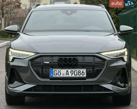 Сірий Ауді E-Tron, об'ємом двигуна 0 л та пробігом 151 тис. км за 29500 $, фото 129 на Automoto.ua