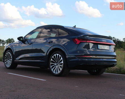 Сірий Ауді E-Tron, об'ємом двигуна 0 л та пробігом 80 тис. км за 38700 $, фото 18 на Automoto.ua