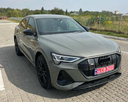 Серый Ауди E-Tron, объемом двигателя 0 л и пробегом 58 тыс. км за 44950 $, фото 12 на Automoto.ua