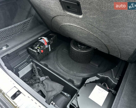 Серый Ауди E-Tron, объемом двигателя 0 л и пробегом 48 тыс. км за 49999 $, фото 95 на Automoto.ua