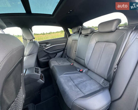 Сірий Ауді E-Tron, об'ємом двигуна 0 л та пробігом 80 тис. км за 38700 $, фото 27 на Automoto.ua