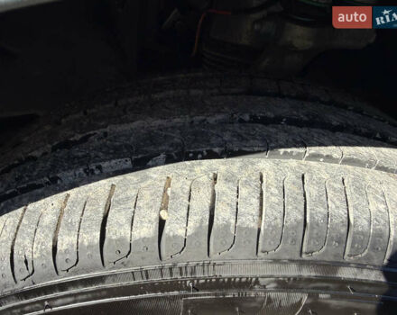 Серый Ауди E-Tron, объемом двигателя 0 л и пробегом 90 тыс. км за 33000 $, фото 99 на Automoto.ua