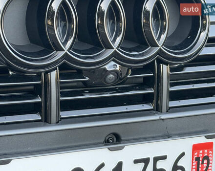 Серый Ауди E-Tron, объемом двигателя 0 л и пробегом 14 тыс. км за 53999 $, фото 29 на Automoto.ua