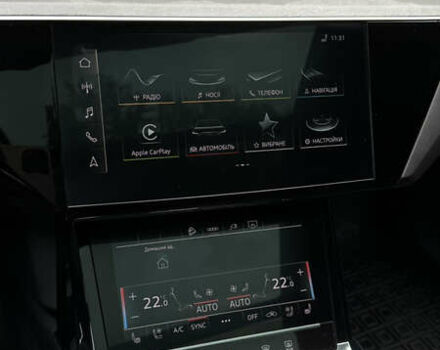 Сірий Ауді E-Tron, об'ємом двигуна 0 л та пробігом 5 тис. км за 42000 $, фото 12 на Automoto.ua
