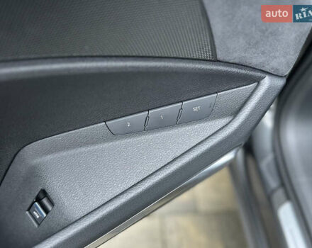 Серый Ауди E-Tron, объемом двигателя 0 л и пробегом 48 тыс. км за 49999 $, фото 41 на Automoto.ua