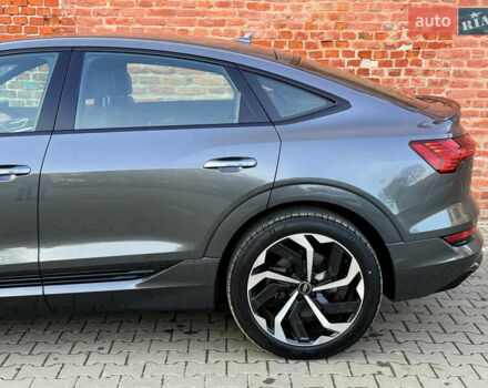 Серый Ауди E-Tron, объемом двигателя 0 л и пробегом 84 тыс. км за 39999 $, фото 17 на Automoto.ua