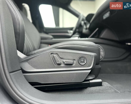 Сірий Ауді E-Tron, об'ємом двигуна 0 л та пробігом 48 тис. км за 49999 $, фото 91 на Automoto.ua