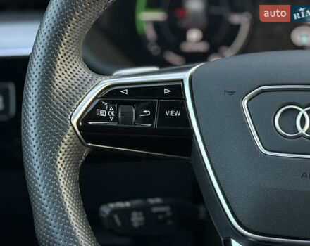 Сірий Ауді E-Tron, об'ємом двигуна 0 л та пробігом 25 тис. км за 47431 $, фото 53 на Automoto.ua