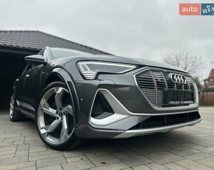 Сірий Ауді E-Tron, об'ємом двигуна 0 л та пробігом 48 тис. км за 49999 $, фото 1 на Automoto.ua