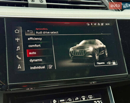 Серый Ауди E-Tron, объемом двигателя 0 л и пробегом 37 тыс. км за 49500 $, фото 72 на Automoto.ua